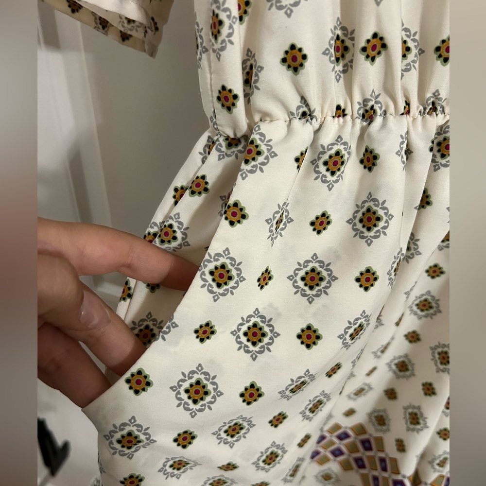 Patterned Romper Size M - Picture 5 of 6